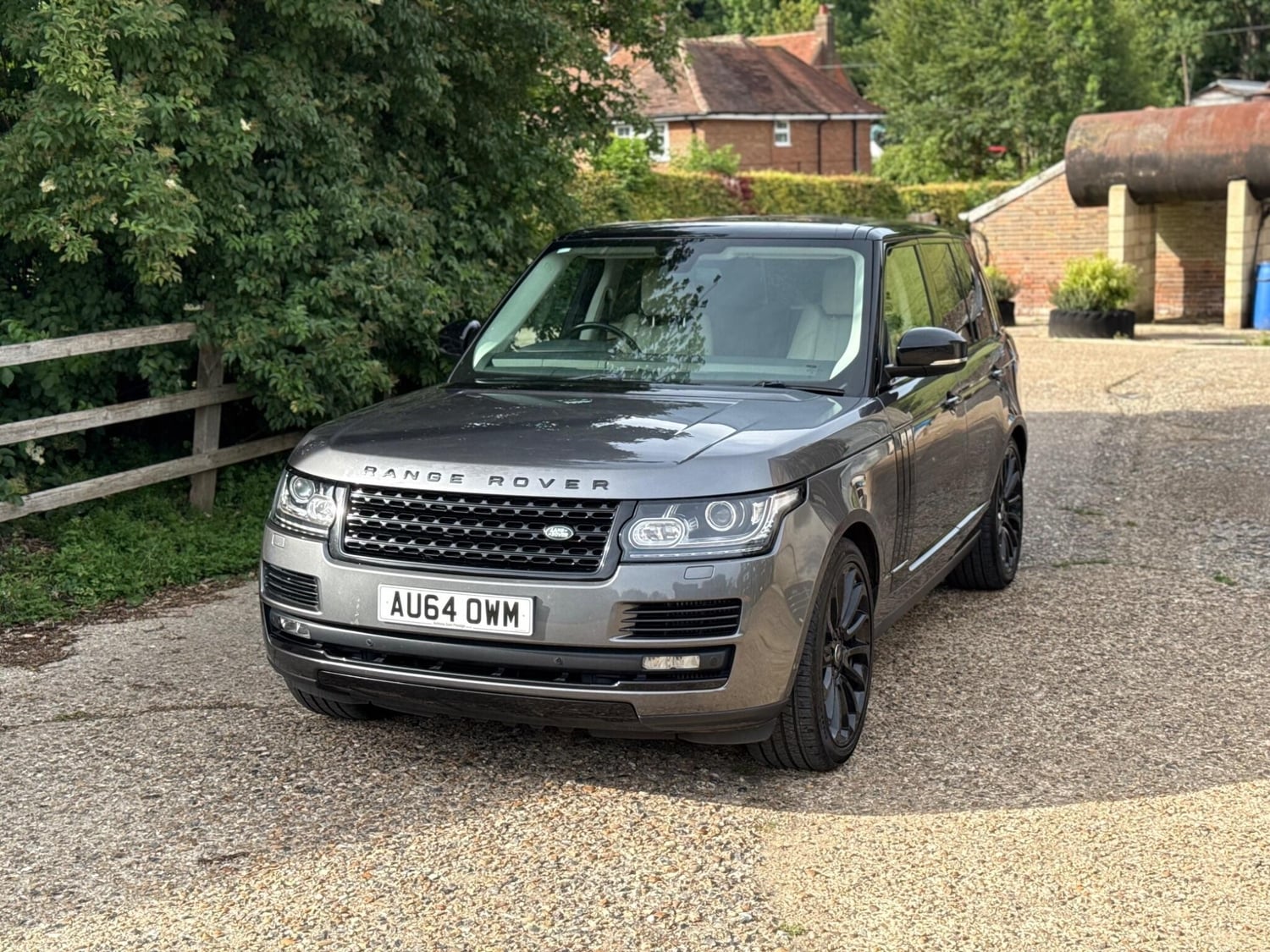 Land Rover Range Rover 2014 - Cars