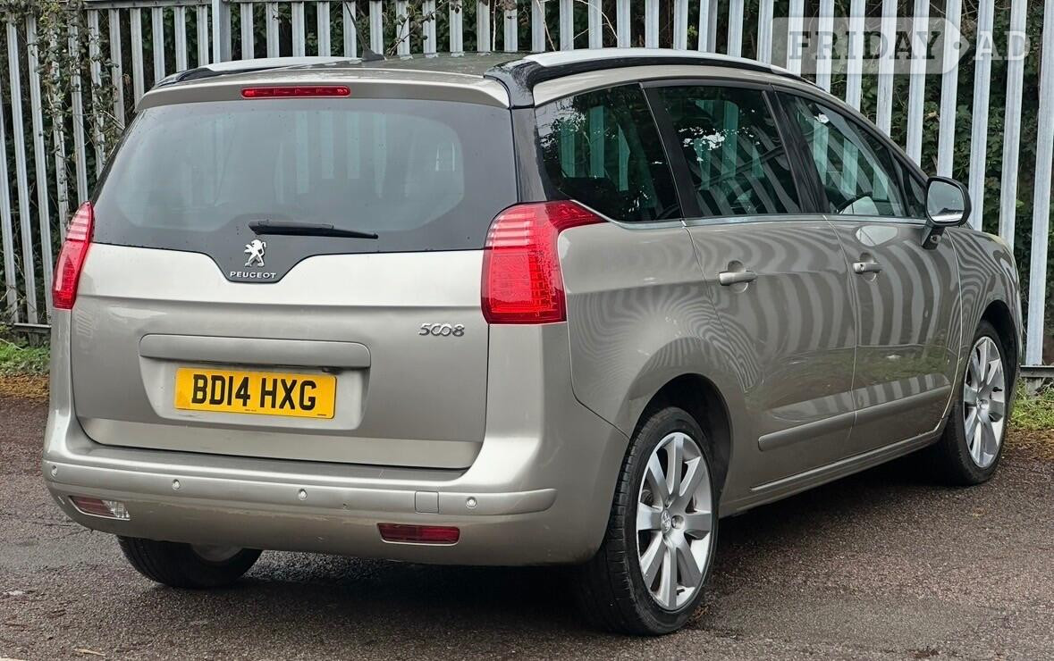 Peugeot 5008 2014 - Cars in Cardiff