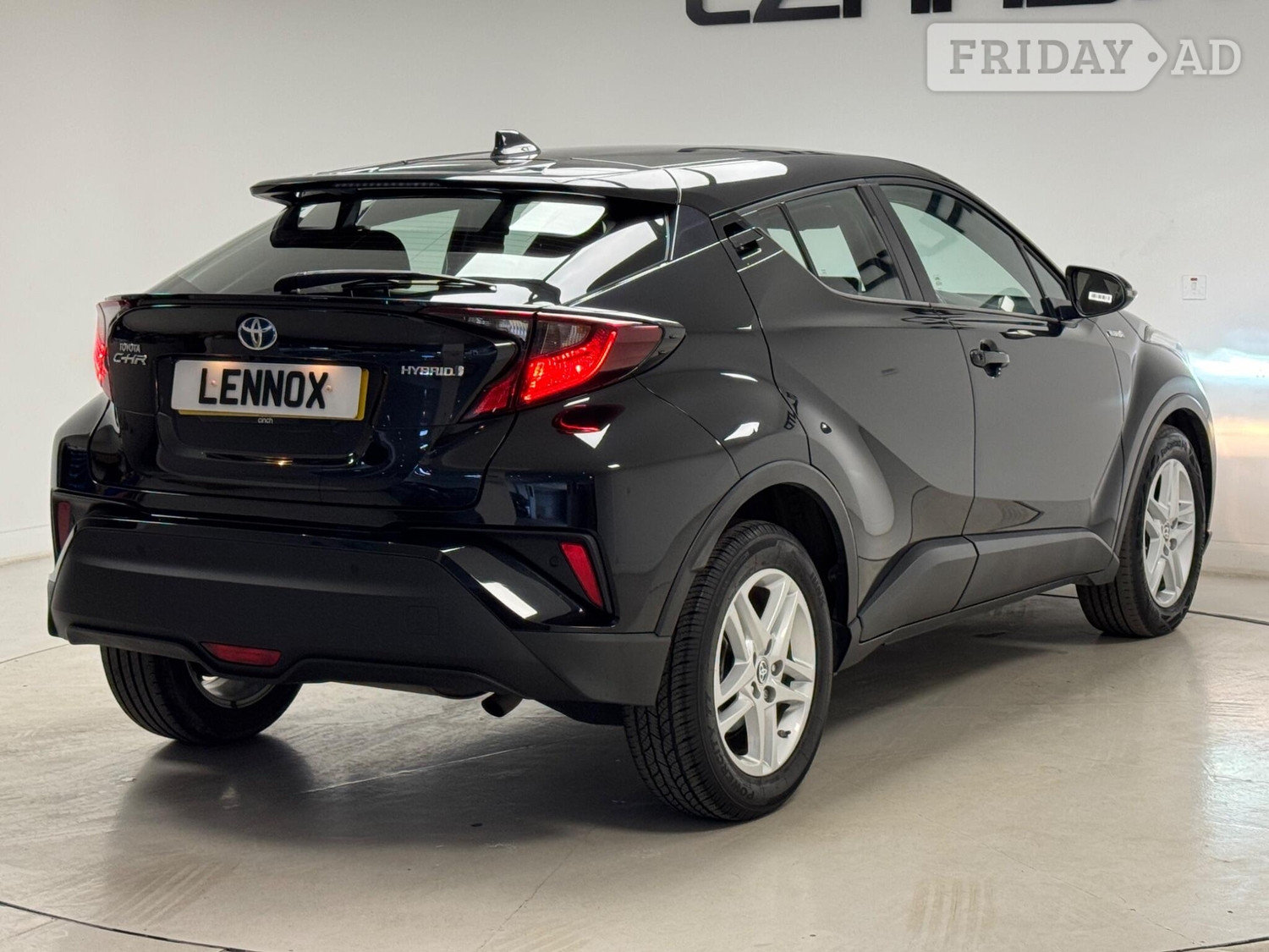 Toyota C-HR 2021 - Cars