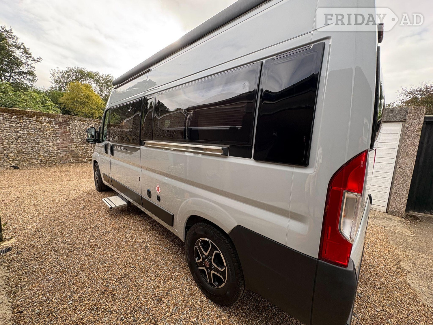 Auto-Trail V-Line 610 Sport 2024 for sale - Motorhomes & Caravans in Shoeburyness