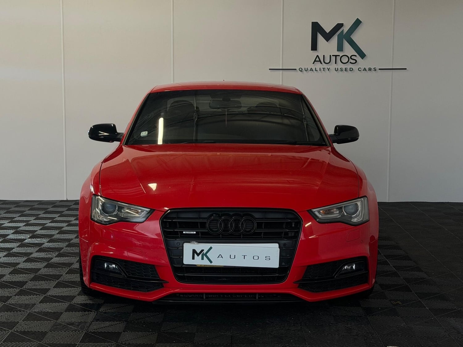 [ berth ]Audi A5
