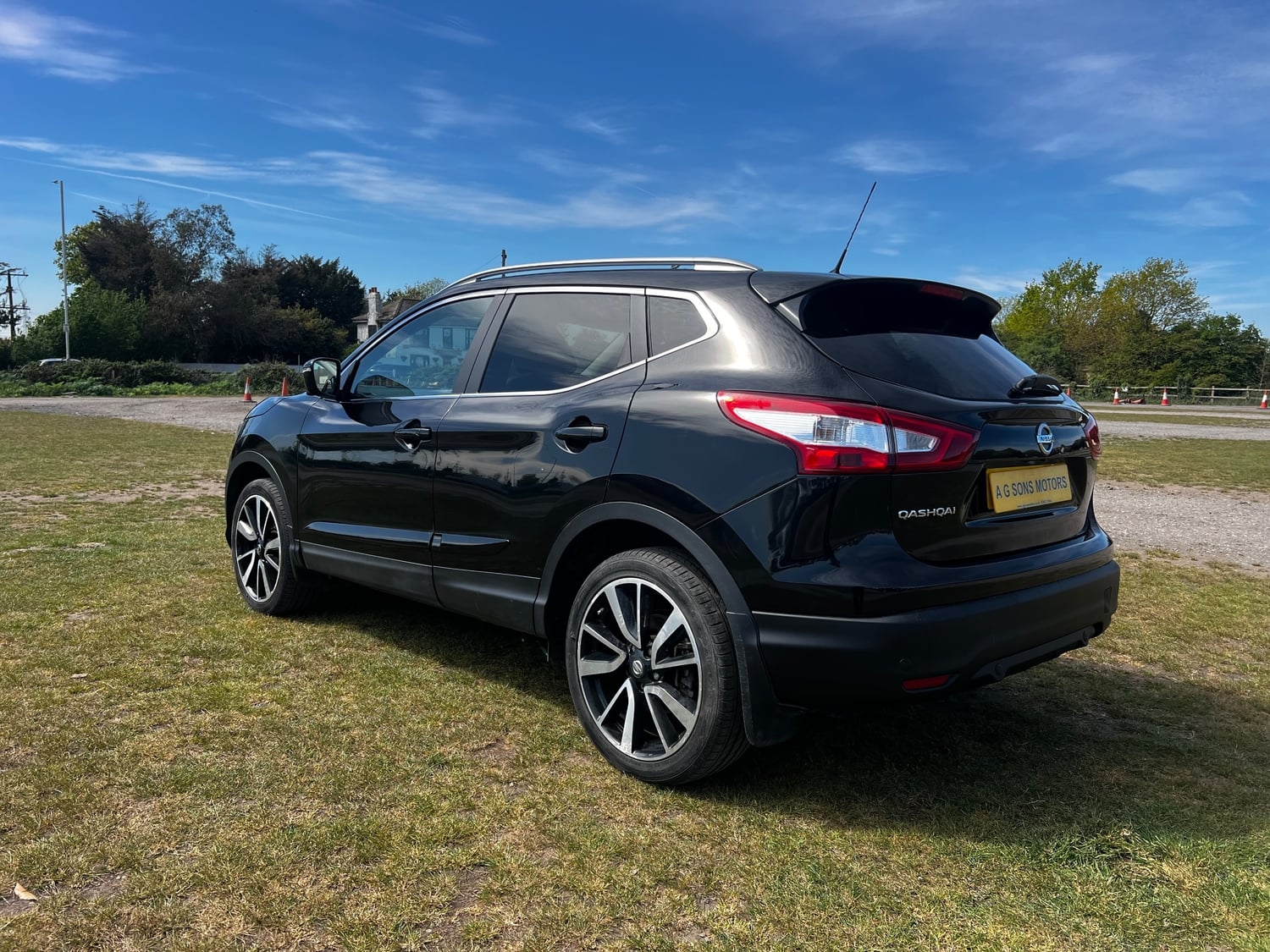 [ berth ]Nissan Qashqai