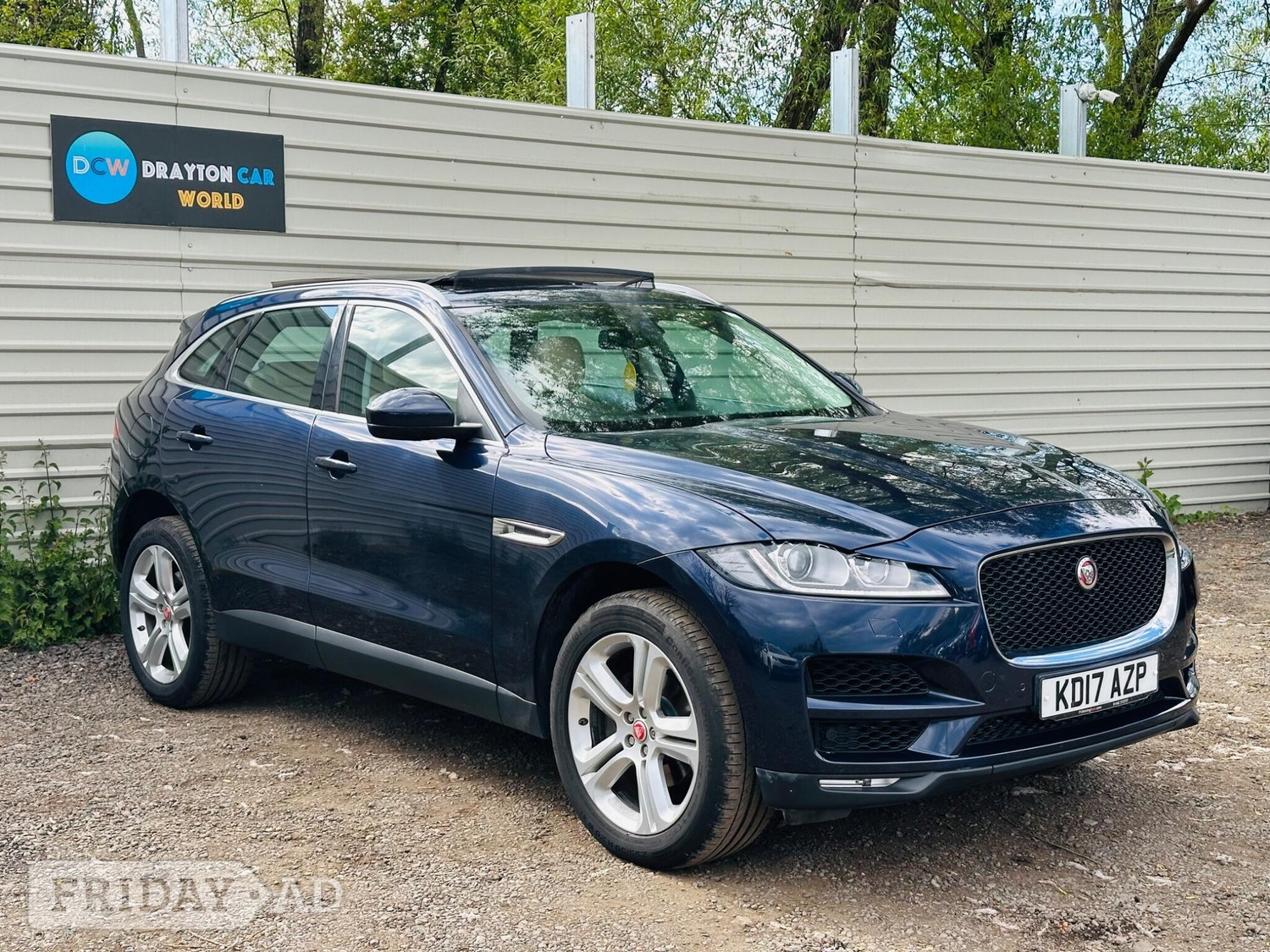 Jaguar F-Pace 2017 - Cars in Hillingdon