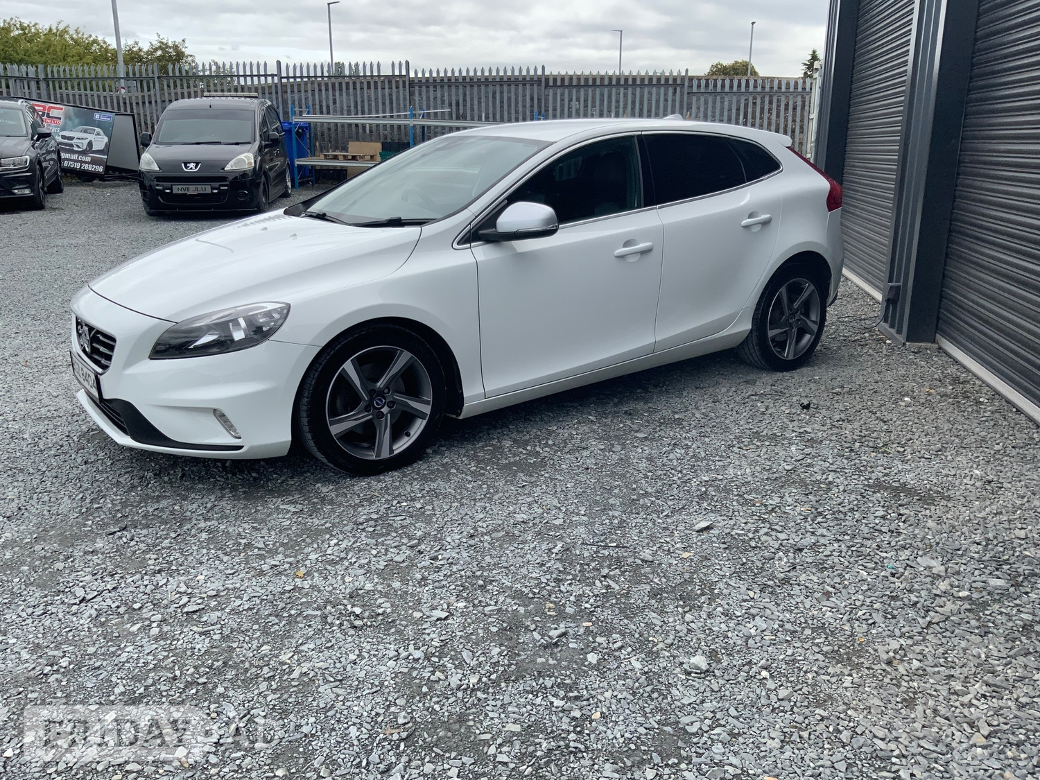 [ berth ]Volvo V40