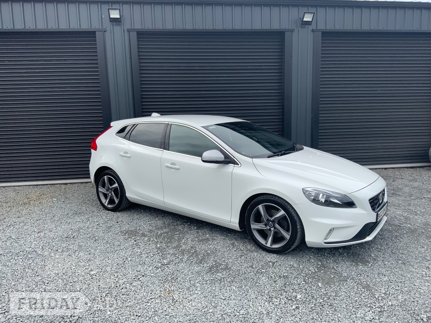 Volvo V40 2016 - Cars in Portadown