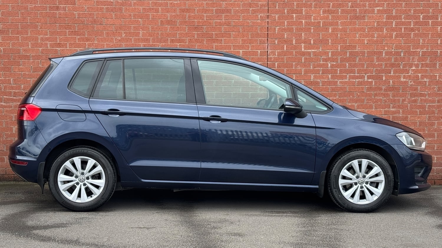 Volkswagen Golf SV Doncaster