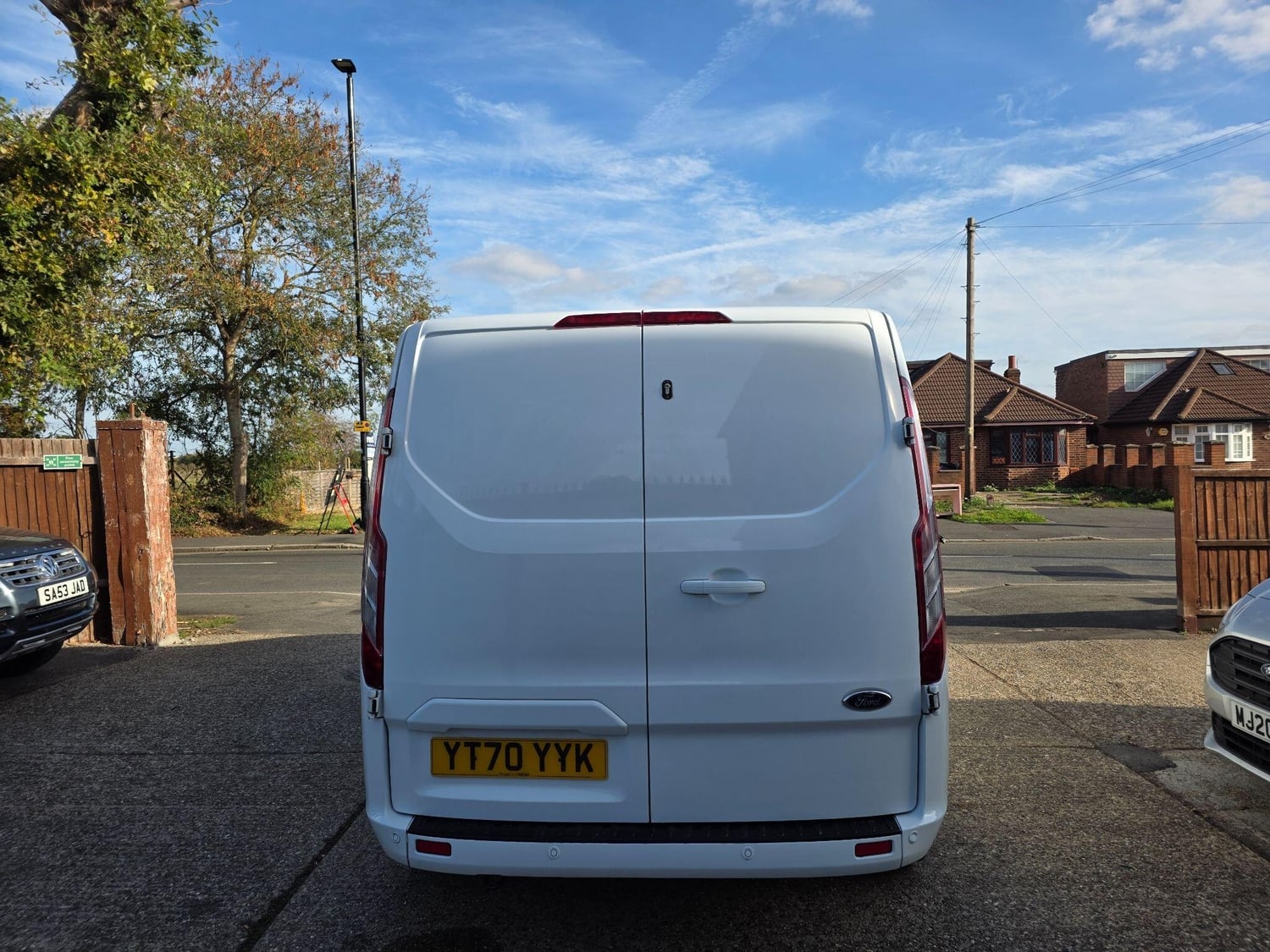 Ford Transit Custom 2020 - Vans & Commercial Vehicles in Hounslow