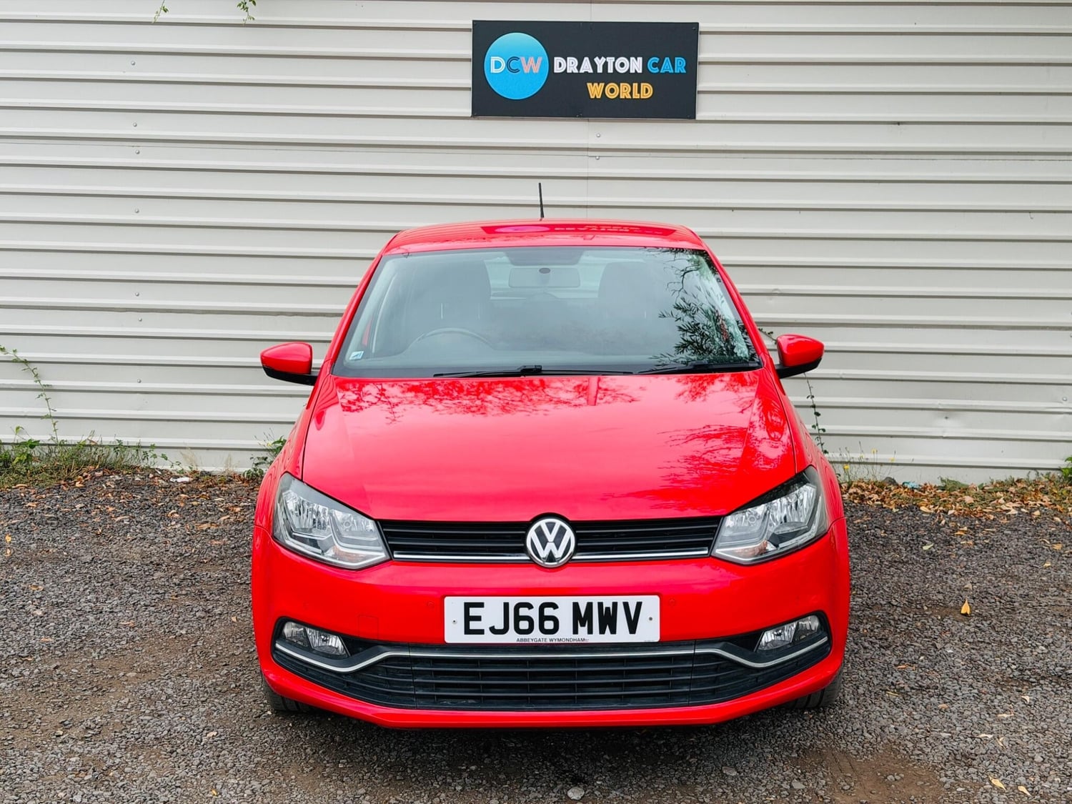 [ berth ]Volkswagen Polo