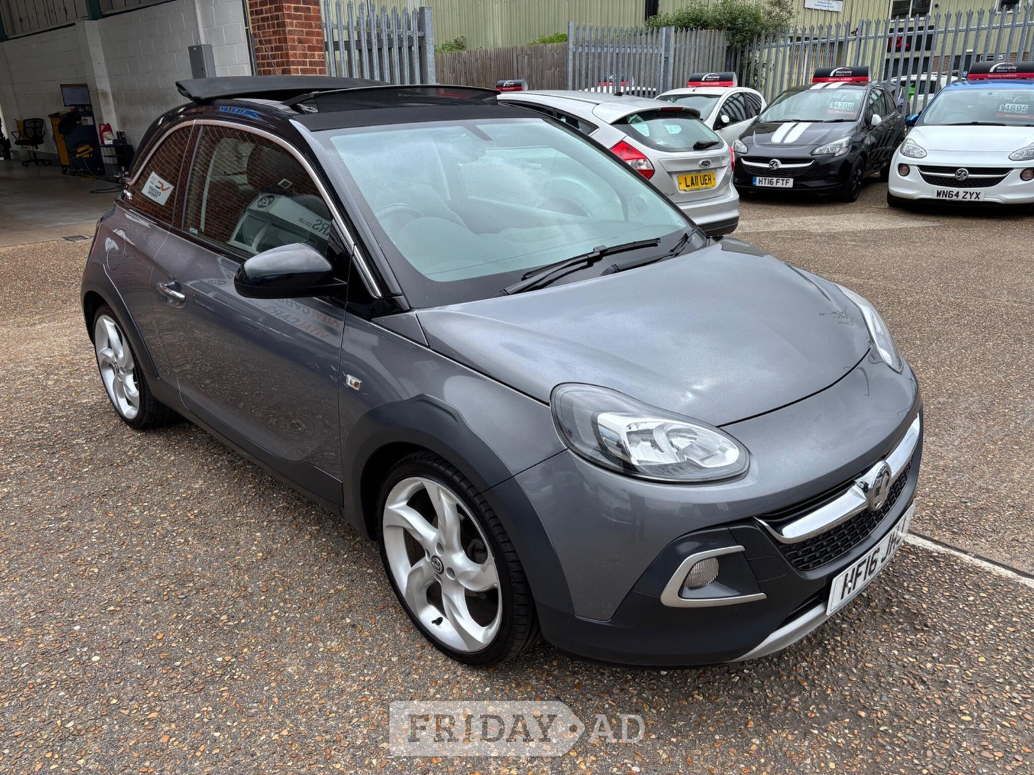 Vauxhall Adam 2016 - Cars in Tonbridge