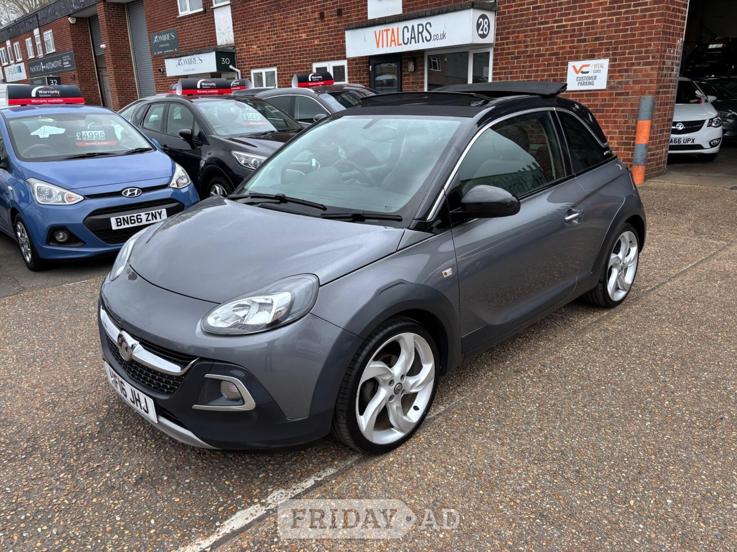 Vauxhall Adam 2016 in Tonbridge