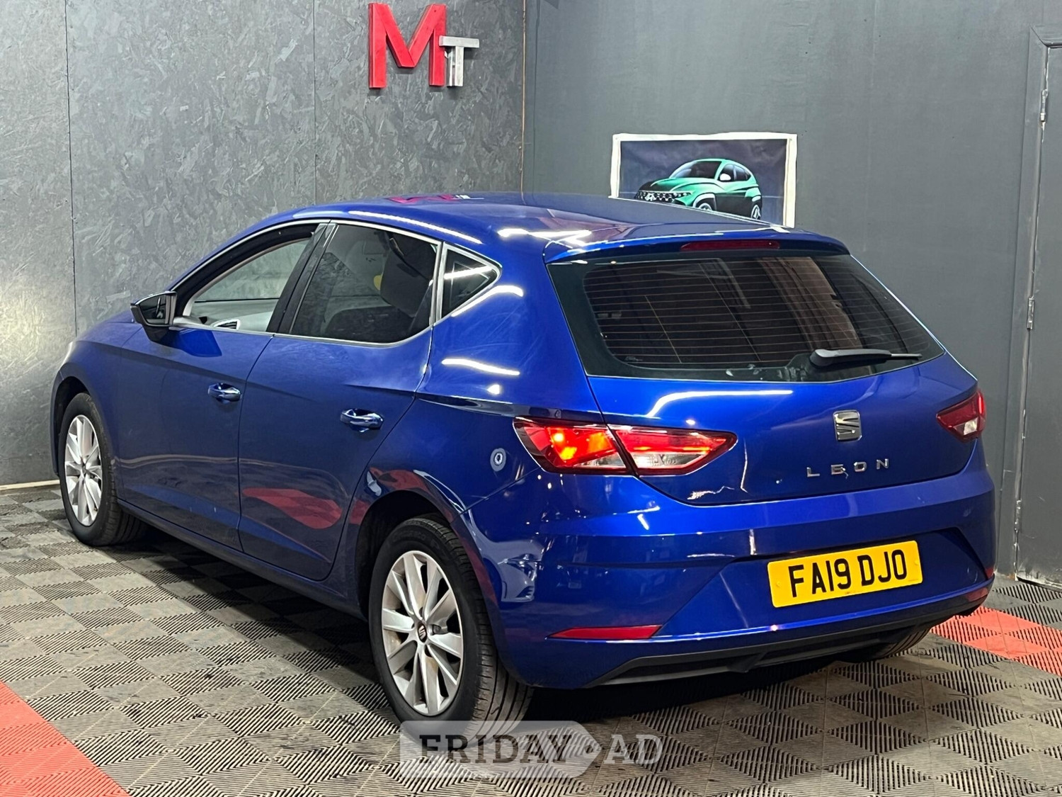 SEAT Leon 2019 - Cars in Halifax