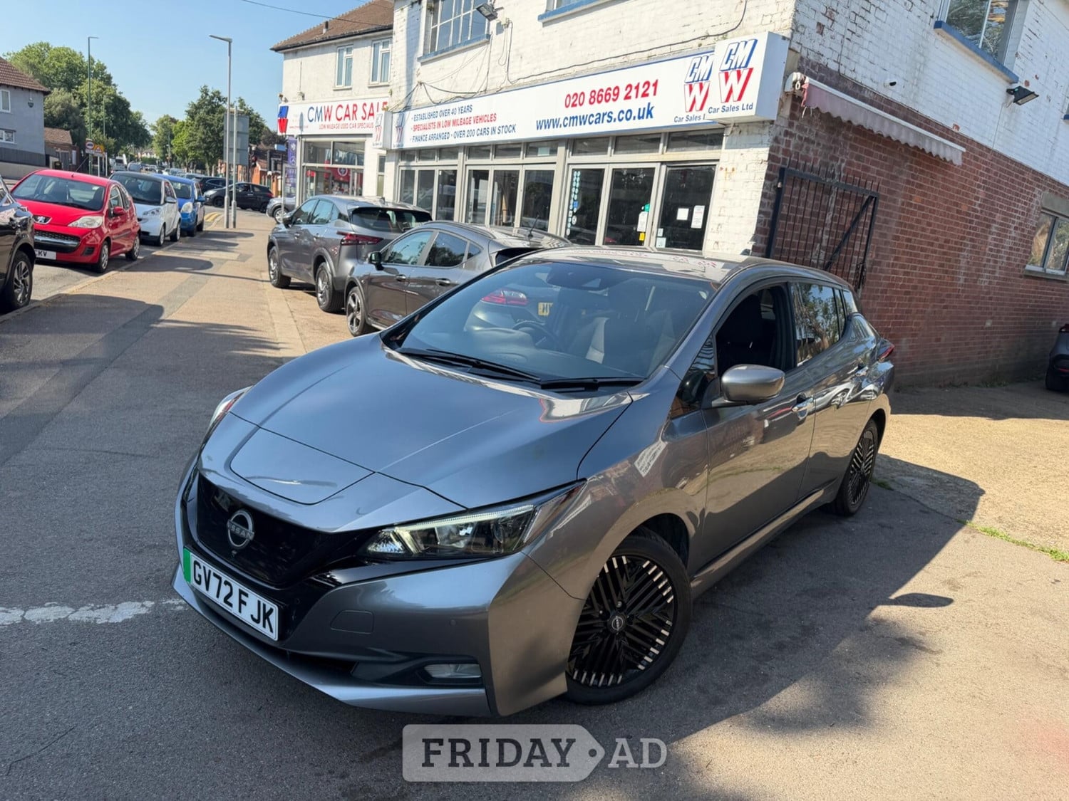 Nissan LEAF 2022 in Sutton