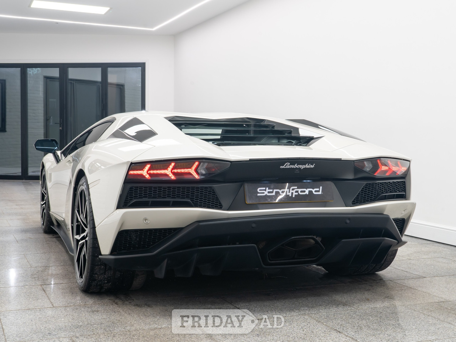Lamborghini Aventador 2017 - Cars in Brighton