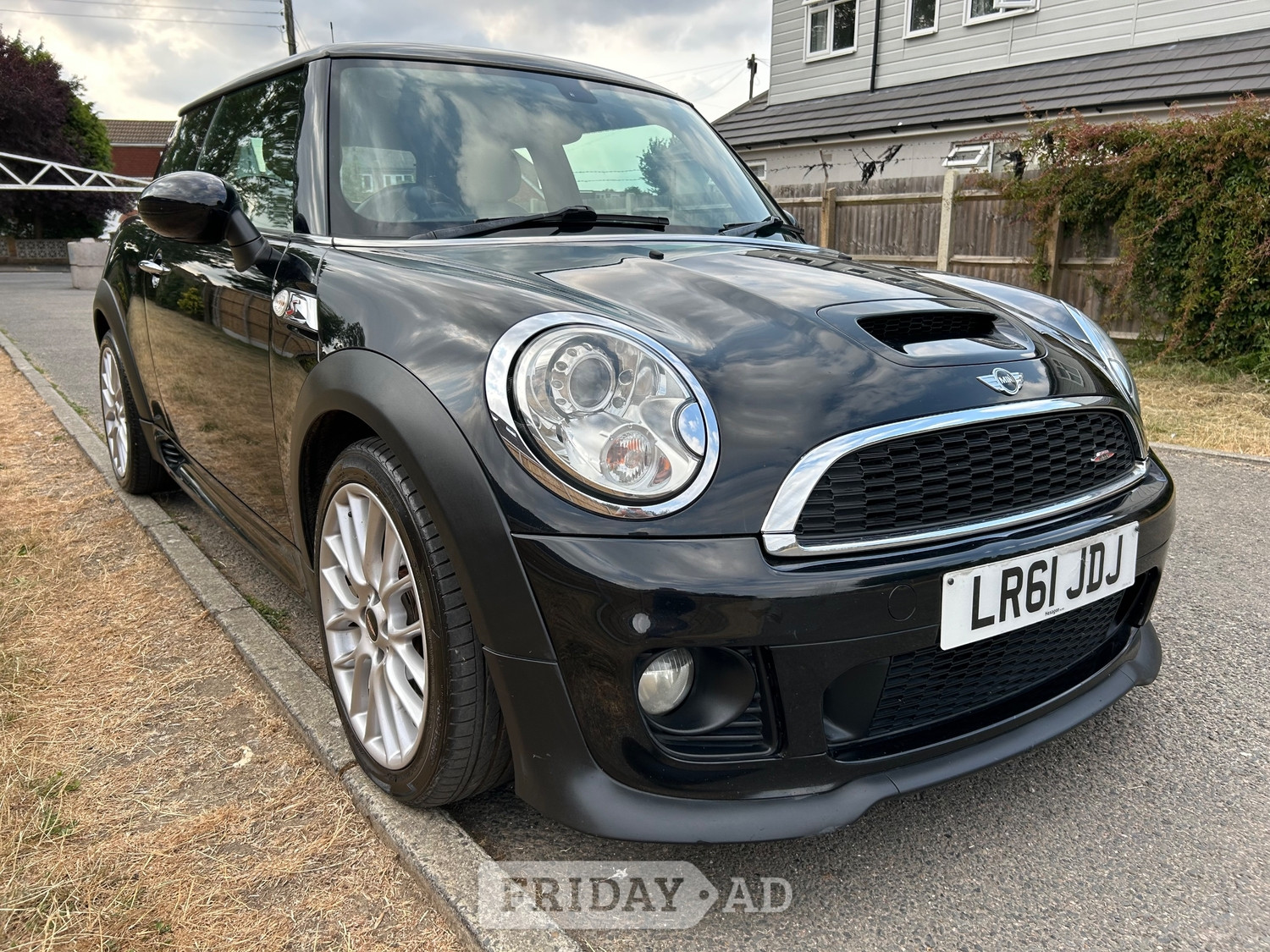 Mini Hatch 2011 in Gillingham