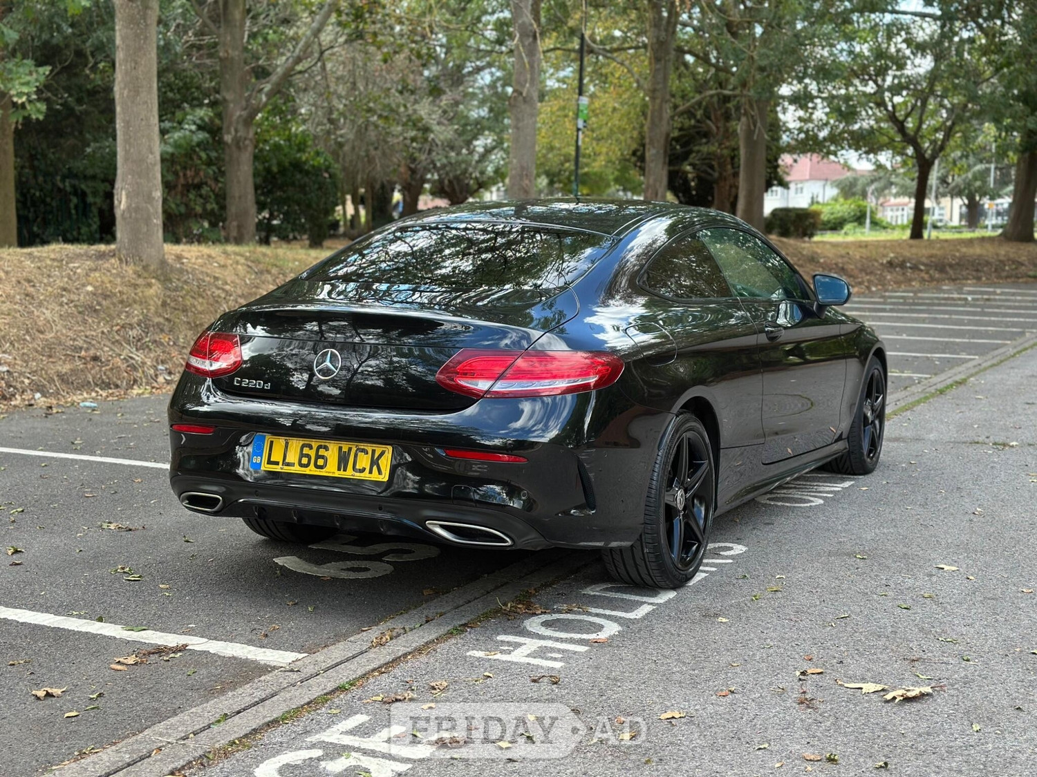 [ berth ]Mercedes-Benz C Class