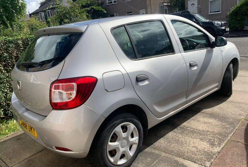 [ berth ]Dacia Sandero