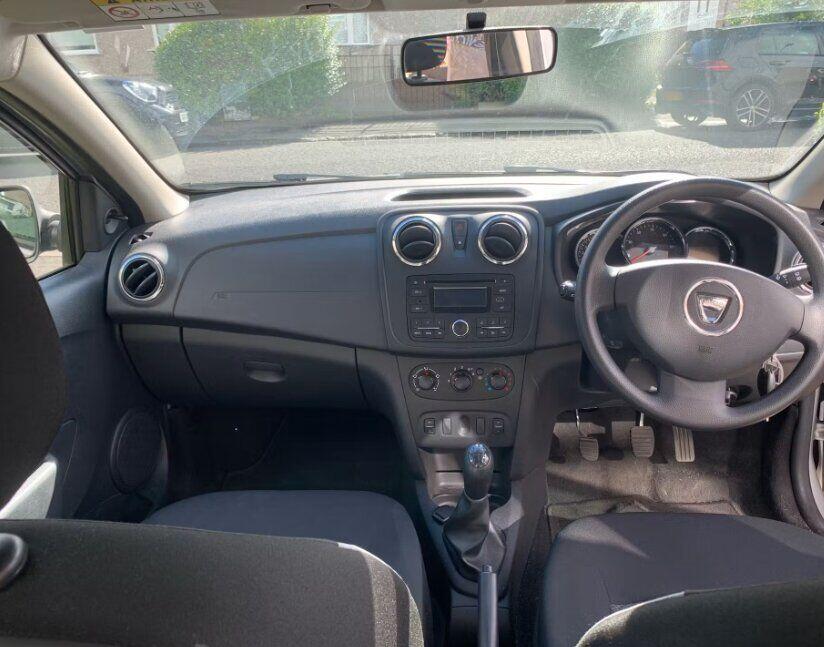 Dacia Sandero 2016 - Cars