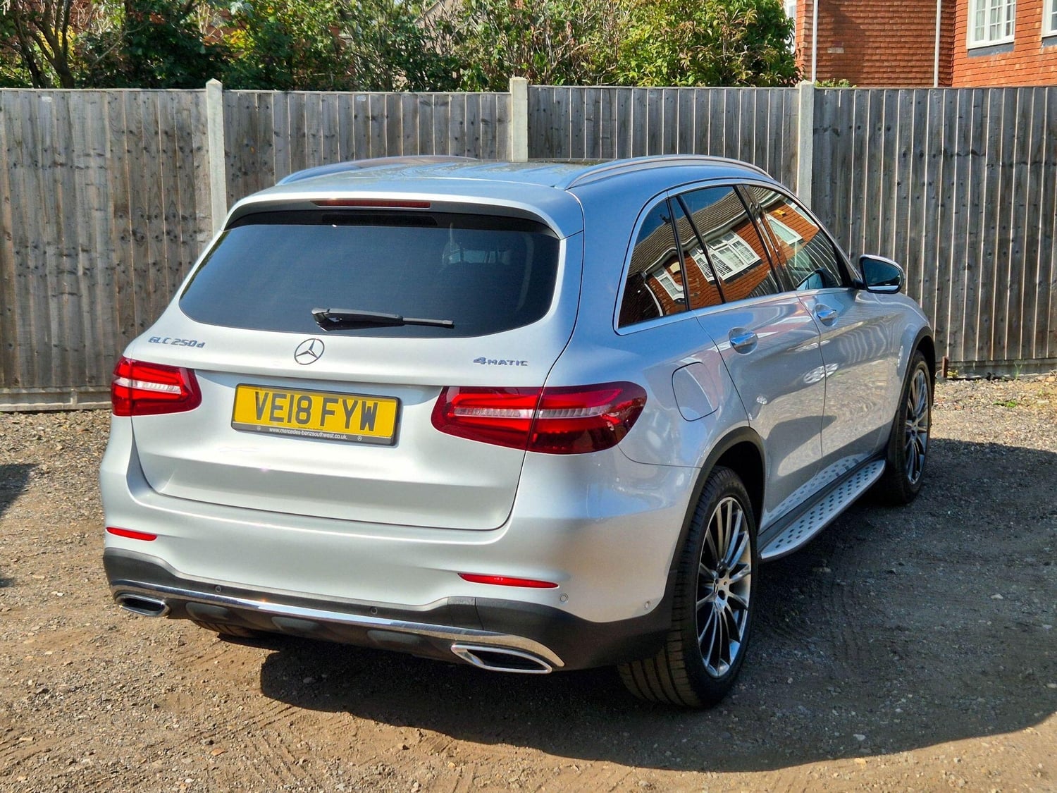 Mercedes-Benz GLC 2018 - Cars