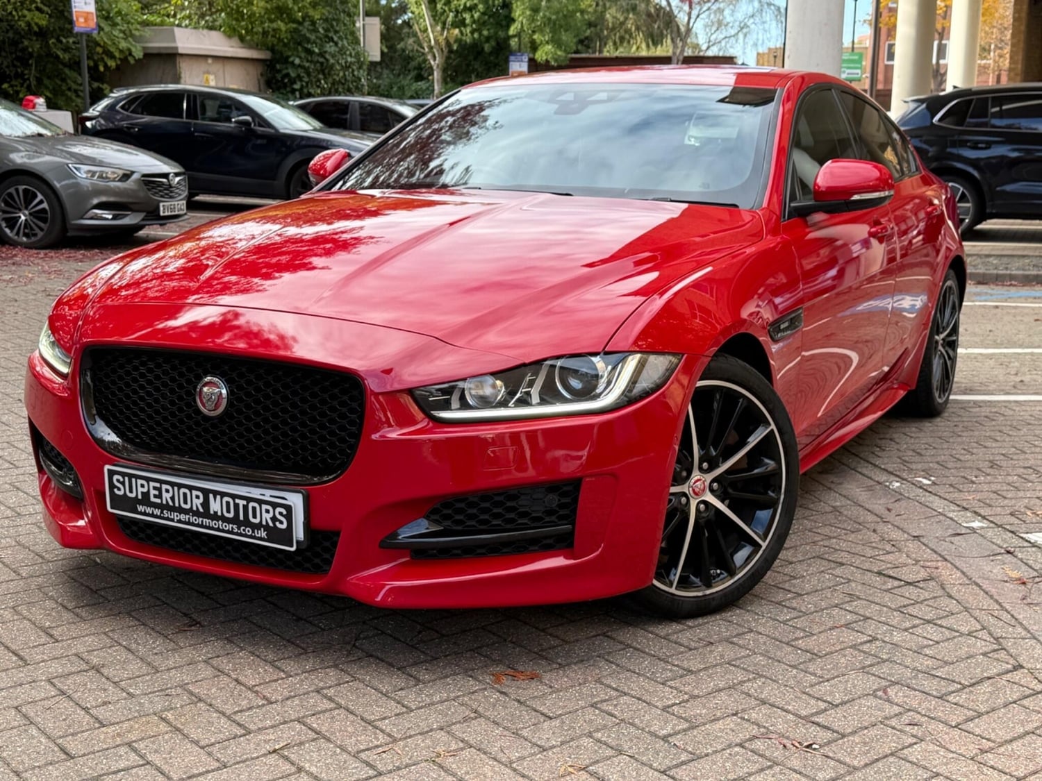 [ berth ]Jaguar XE