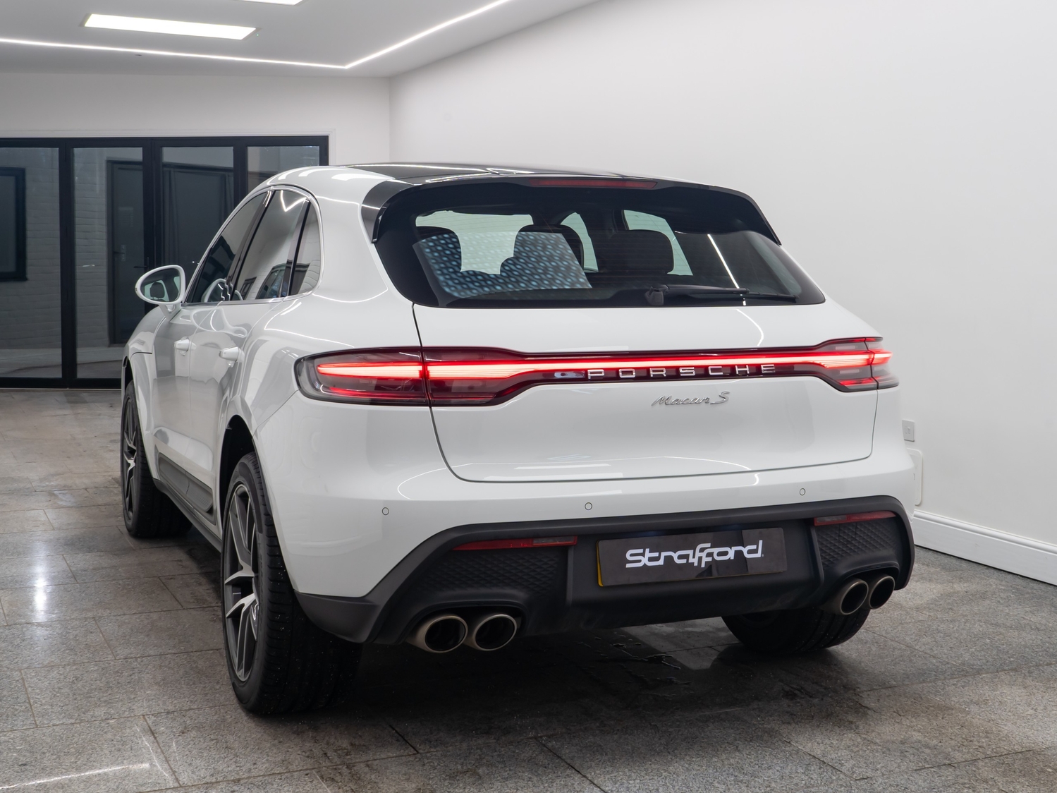 Porsche Macan 2024 - Cars in Brighton