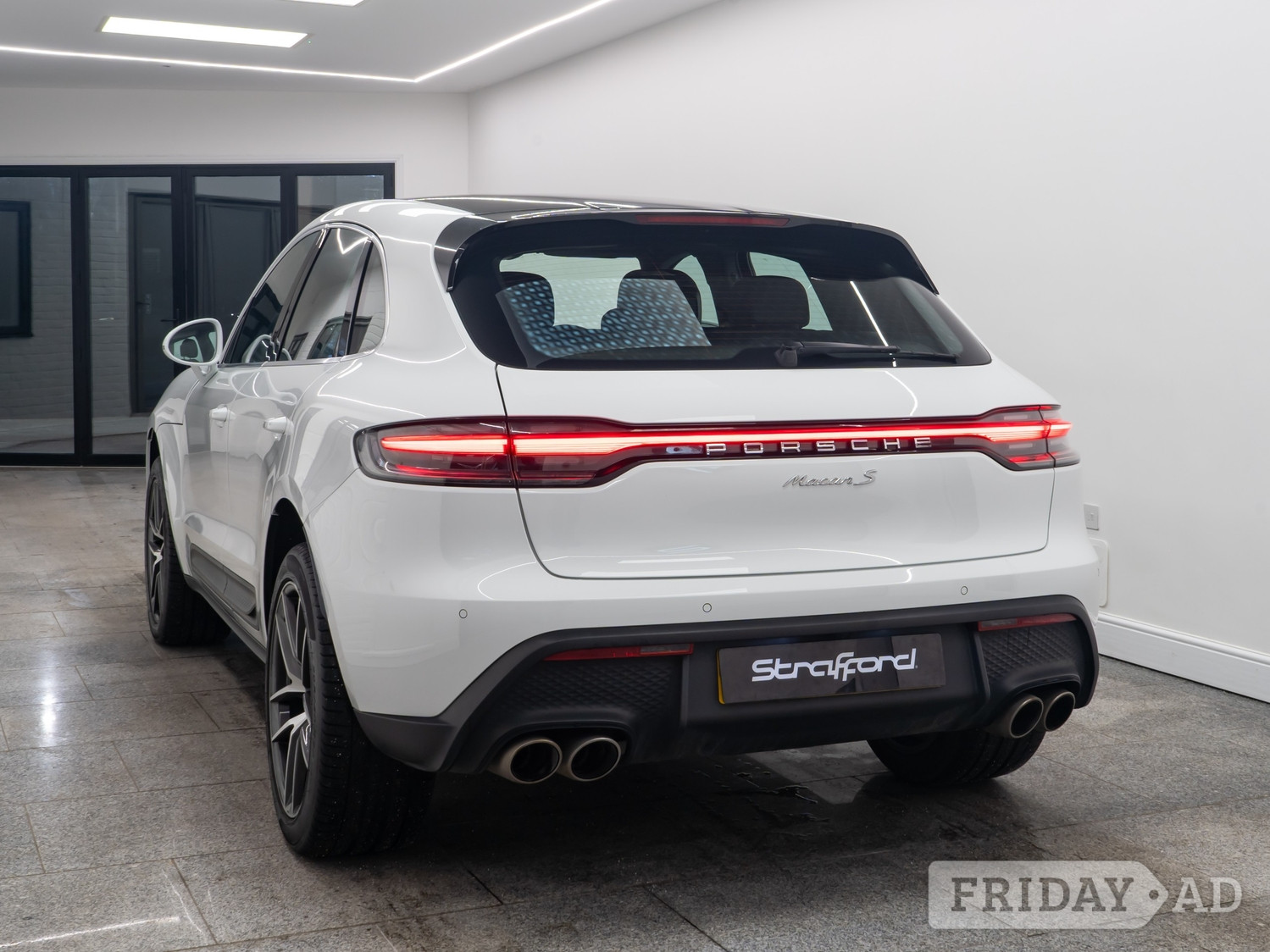 Porsche Macan 2024 - Cars in Brighton