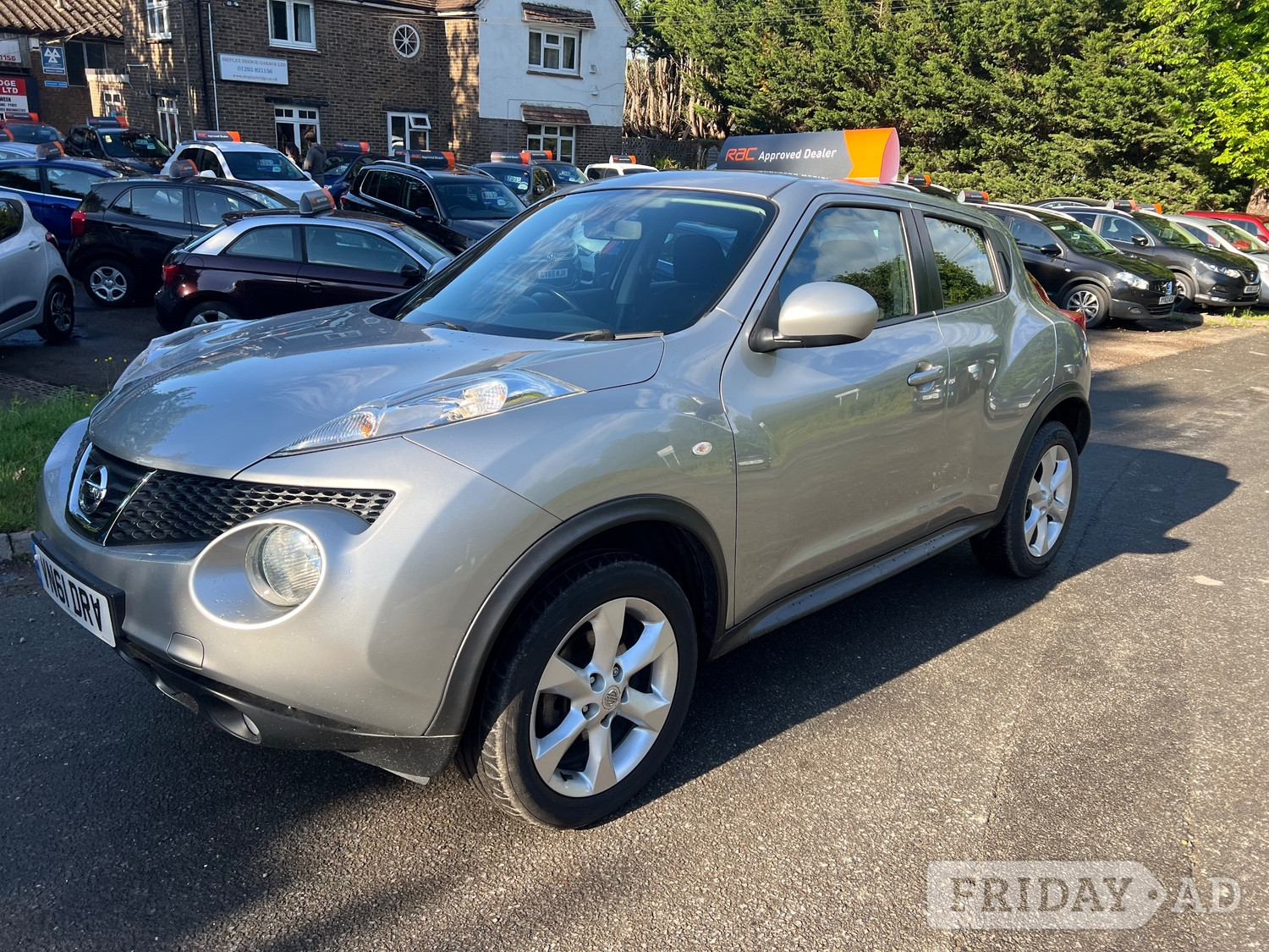 Nissan Juke 2011 in Horley