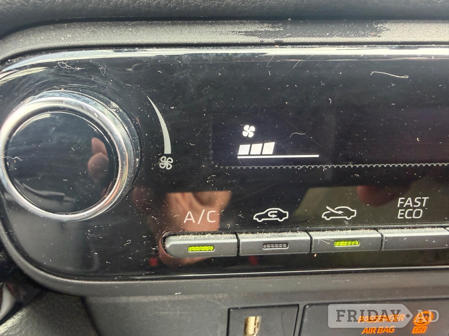 Toyota Yaris 2023 - Cars