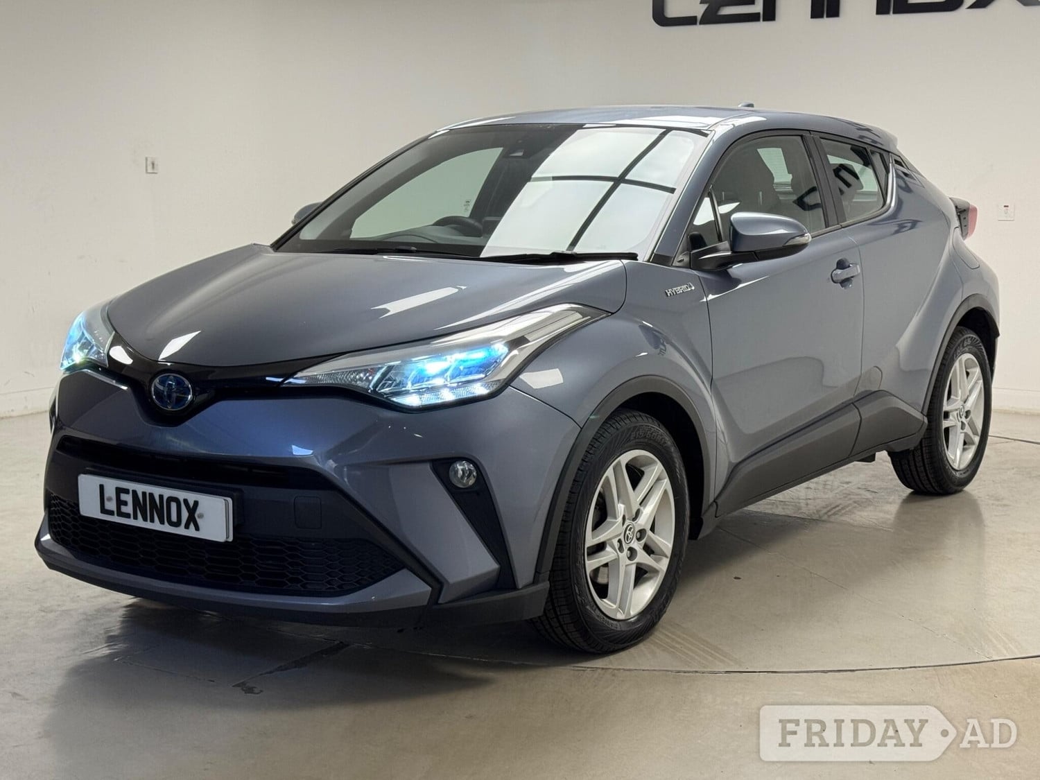 [ berth ]Toyota C-HR