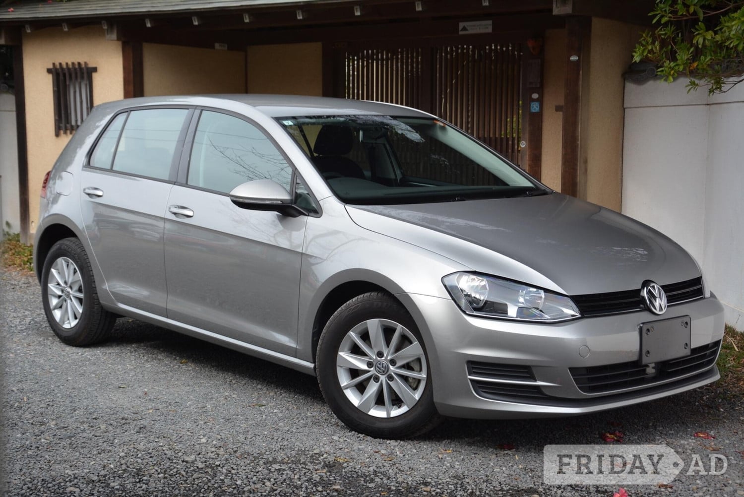 Volkswagen Golf 2013 - Cars
