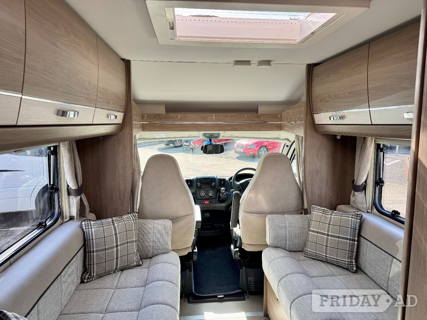 Compass Avantgarde 115 Bridgend