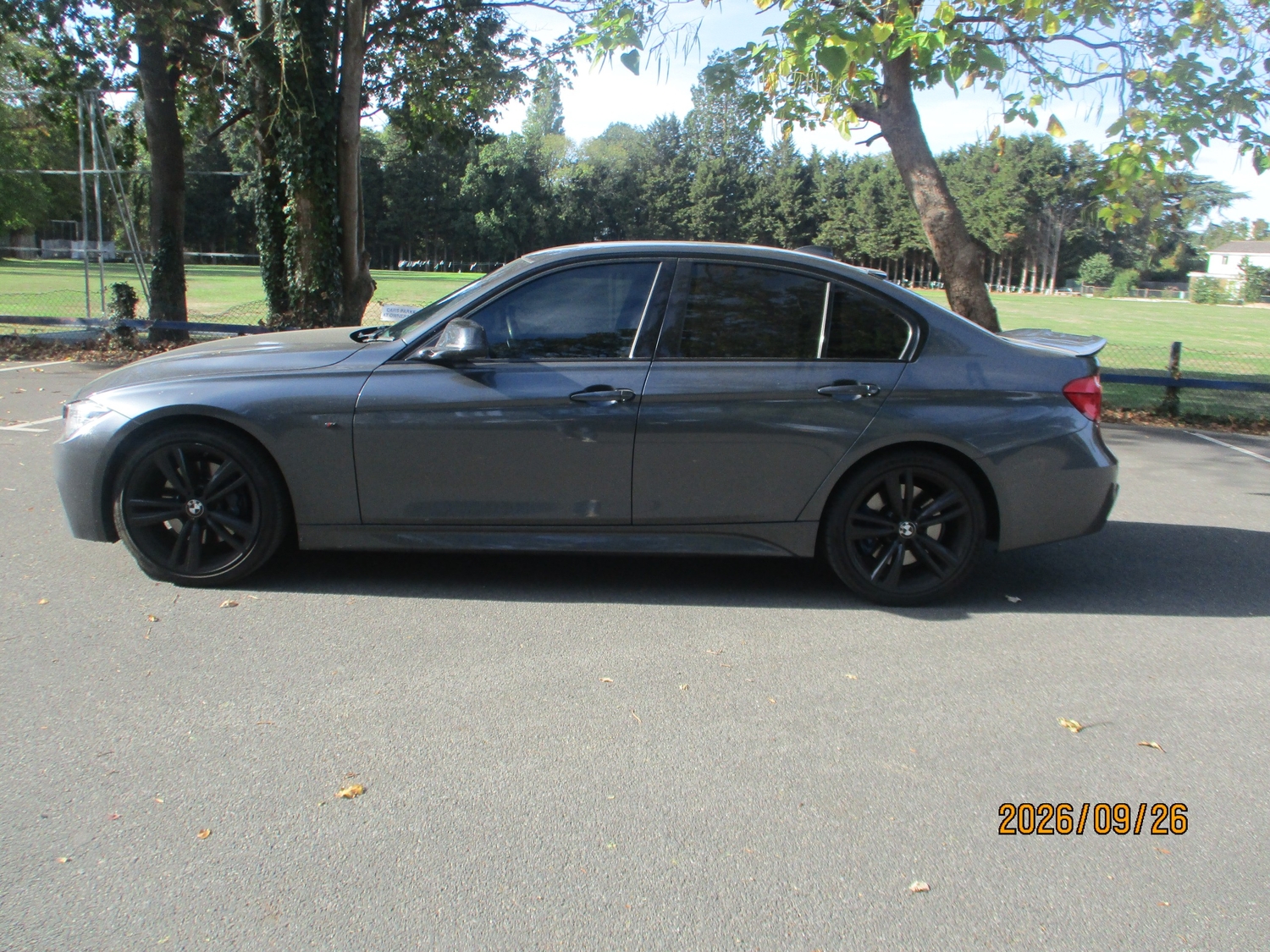 [ berth ]BMW 3 Series