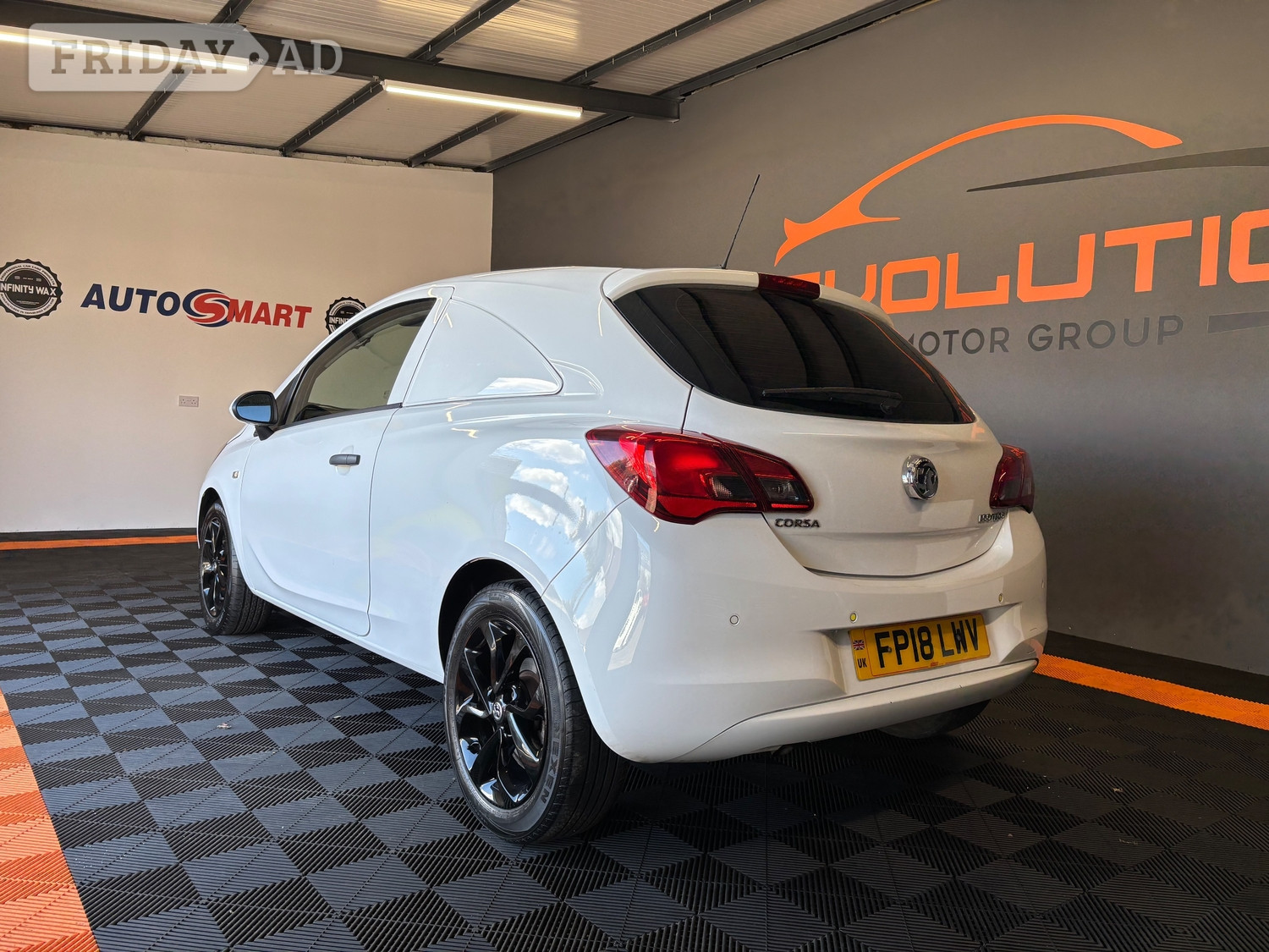 [ berth ]Vauxhall Corsa Van