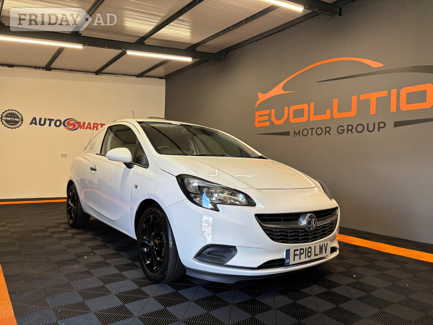 Vauxhall Corsa Van 2018 - Cars in Lochgelly