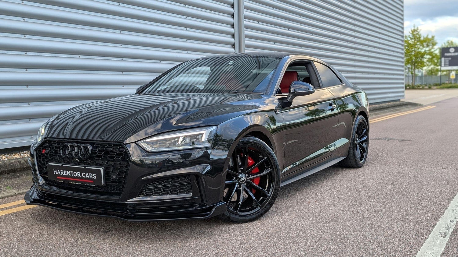 Audi S5 St. Albans