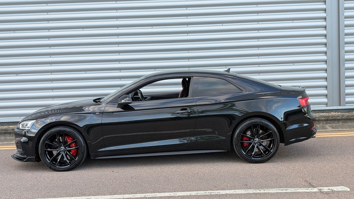 Audi S5 2017 - Cars in St. Albans