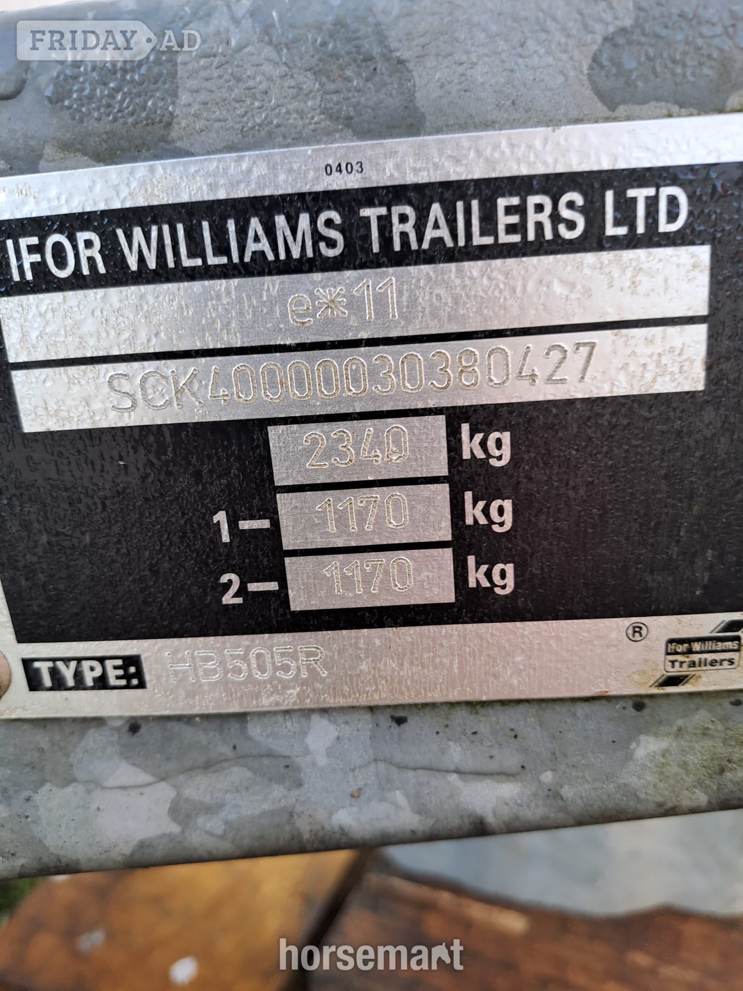 [ berth ]Ifor Williams HB505