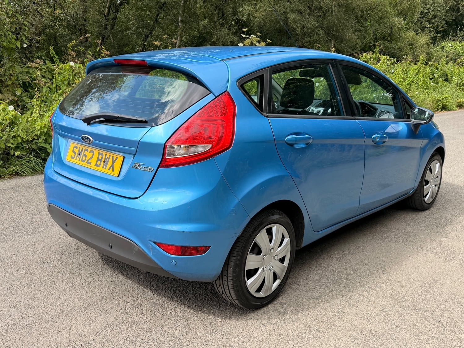 [ berth ]Ford Fiesta