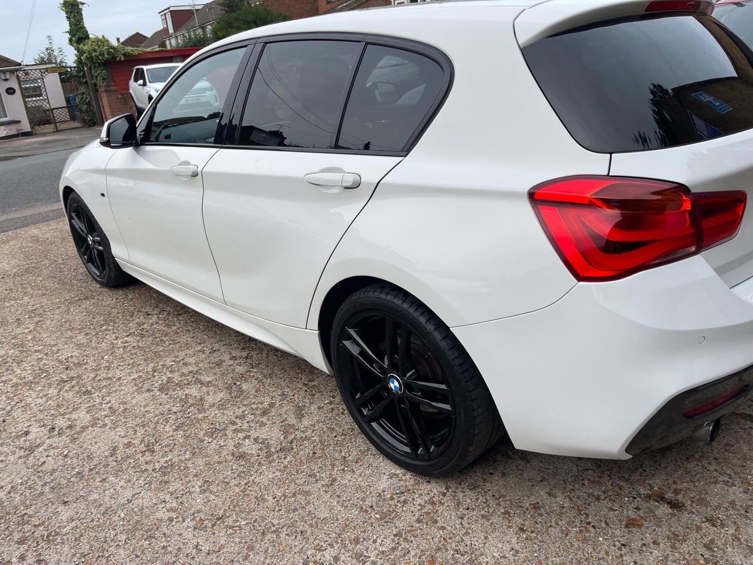 BMW 1 Series 2018 - Cars