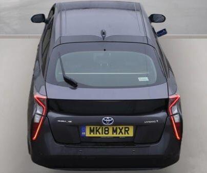 Toyota Prius 2018 - Cars in Hillingdon