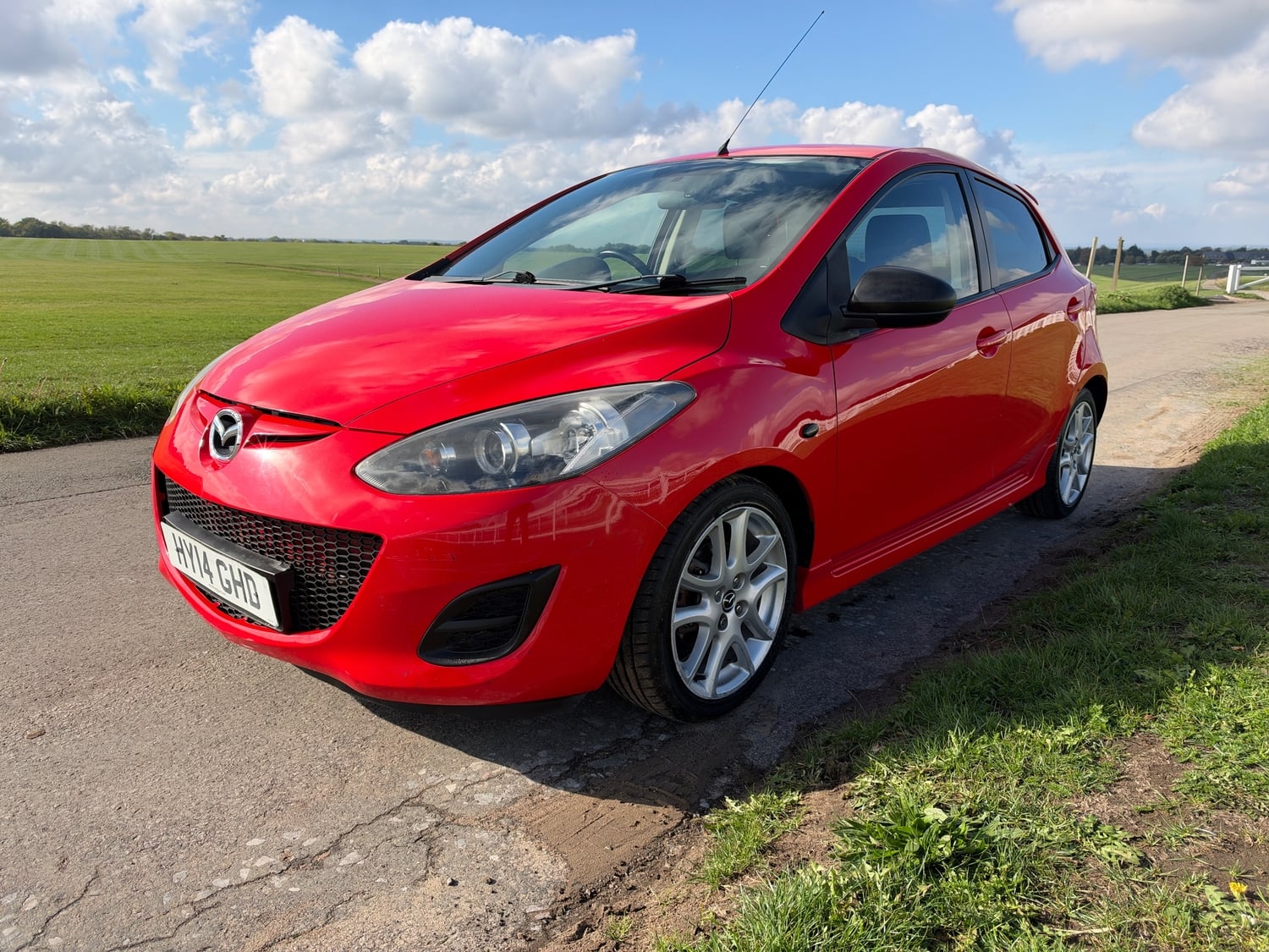 [ berth ]Mazda Mazda2