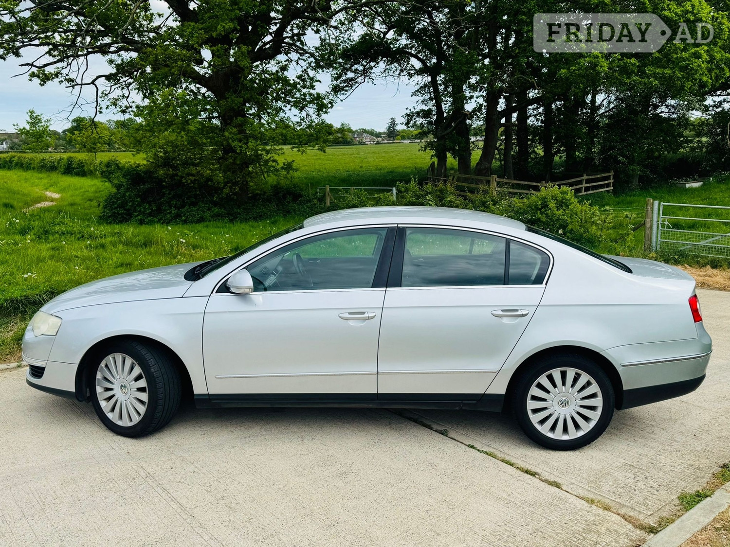 [ berth ]Volkswagen Passat