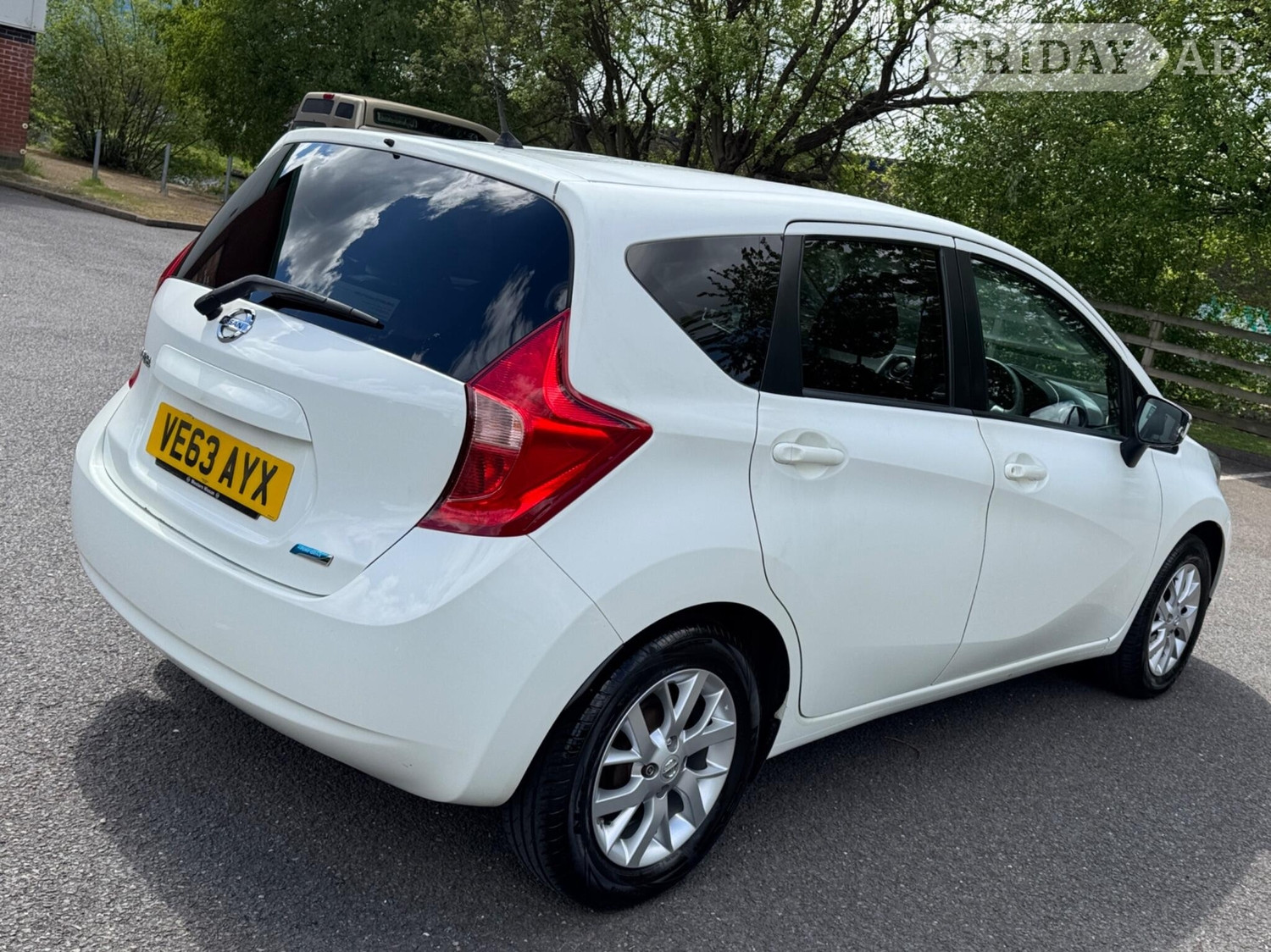 Nissan Note 2013 - Cars