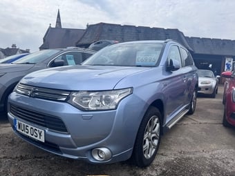 Mitsubishi Outlander 2015