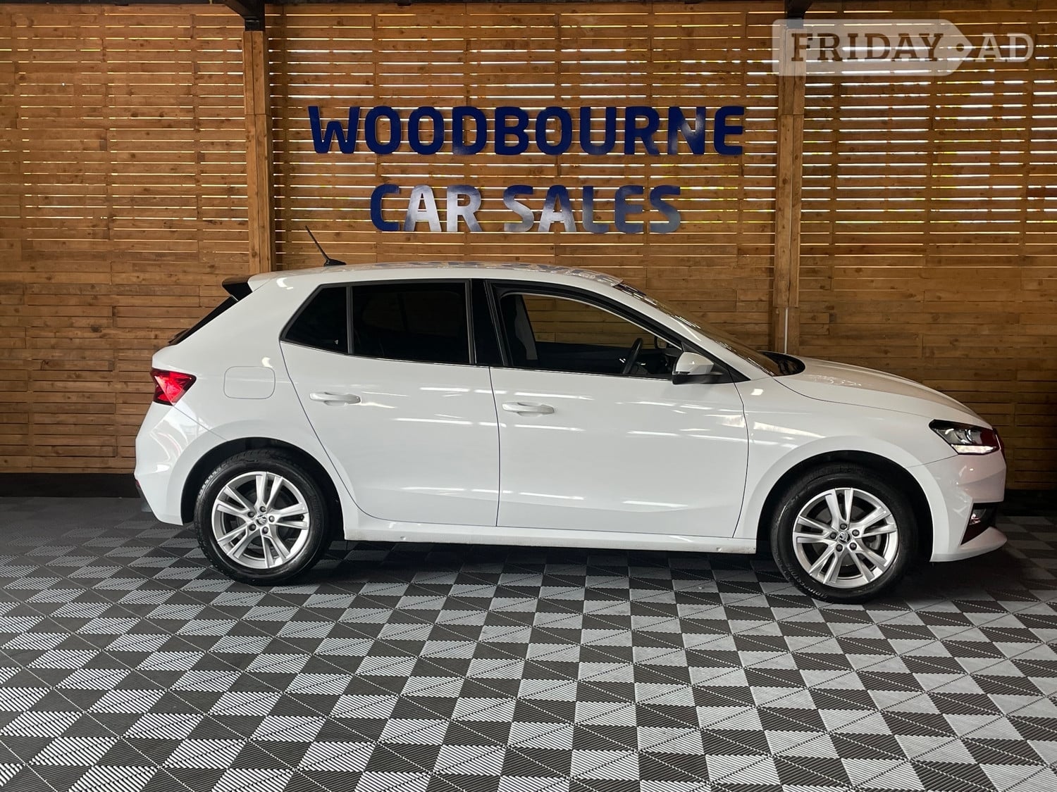 Skoda Fabia 2024 - Cars