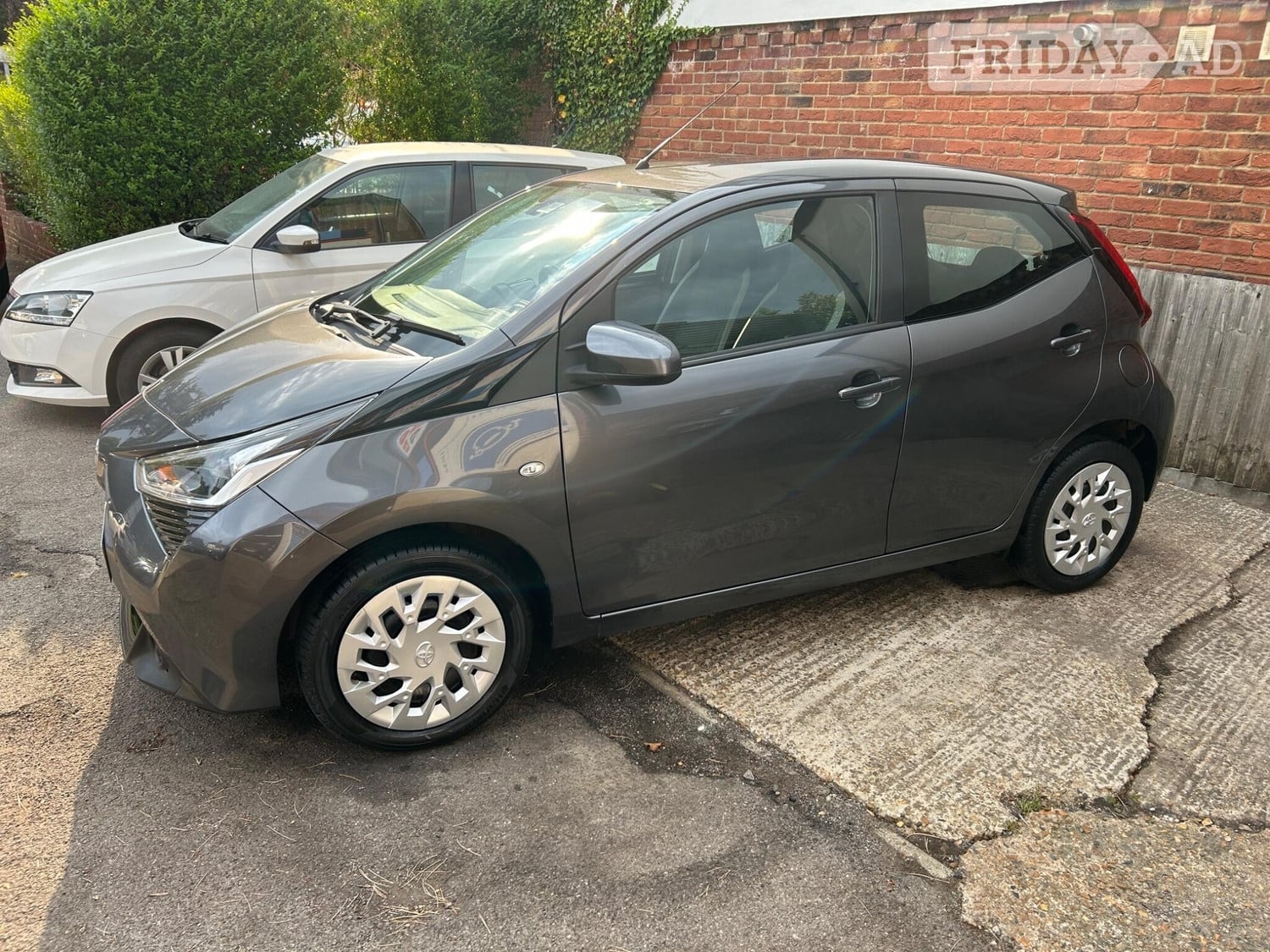 Toyota Aygo 2021 in Caterham