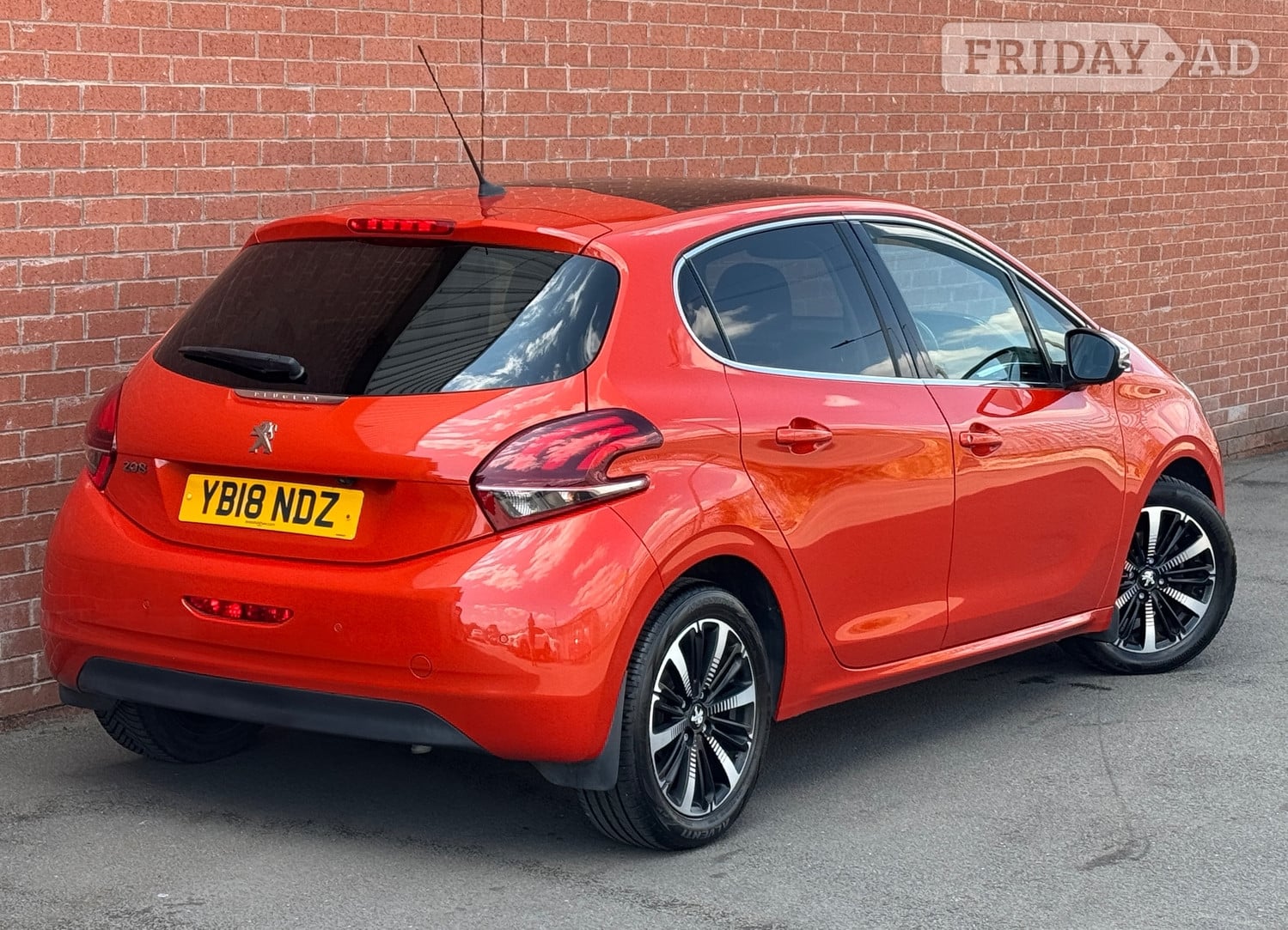 Peugeot 208 2018 - Cars