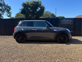 Mini Hatch 2016