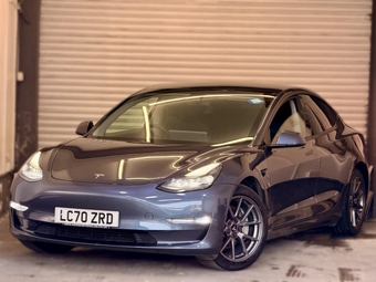 Tesla Model 3 2020