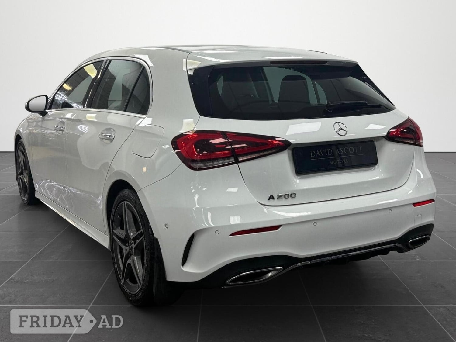 [ berth ]Mercedes-Benz A Class