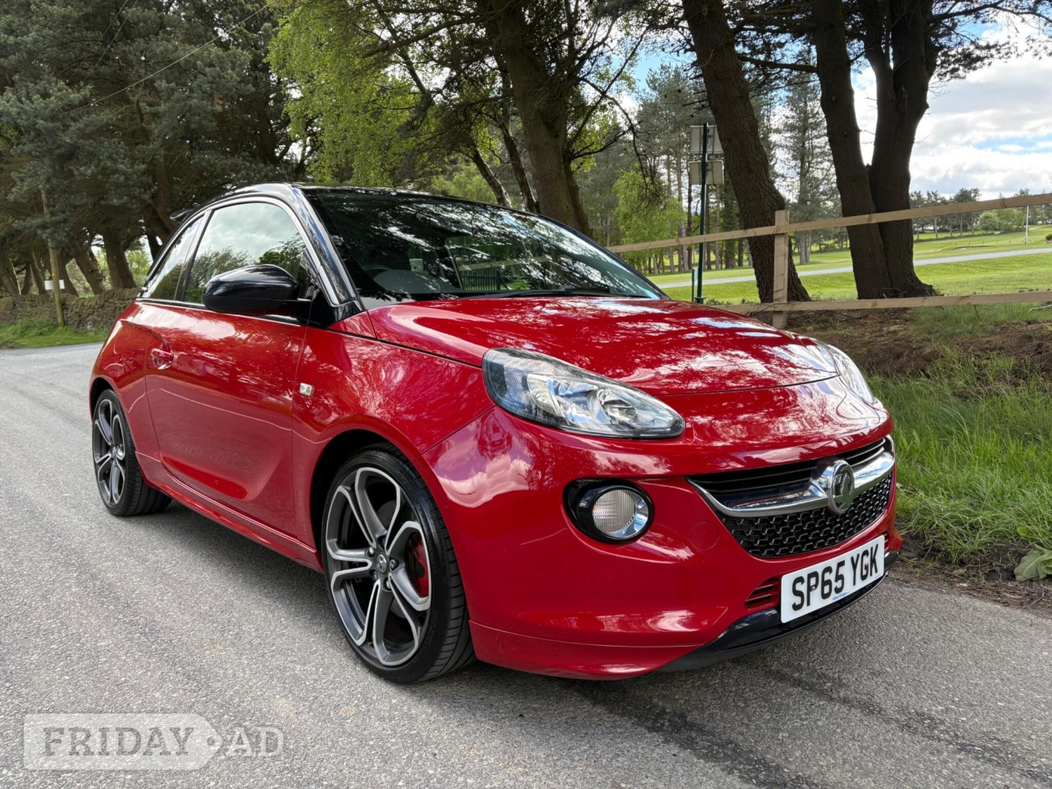 Vauxhall Adam 2015 in Huddersfield